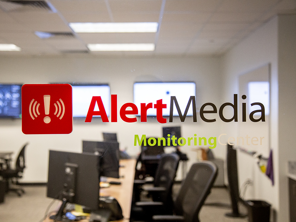 AlertMedia logo