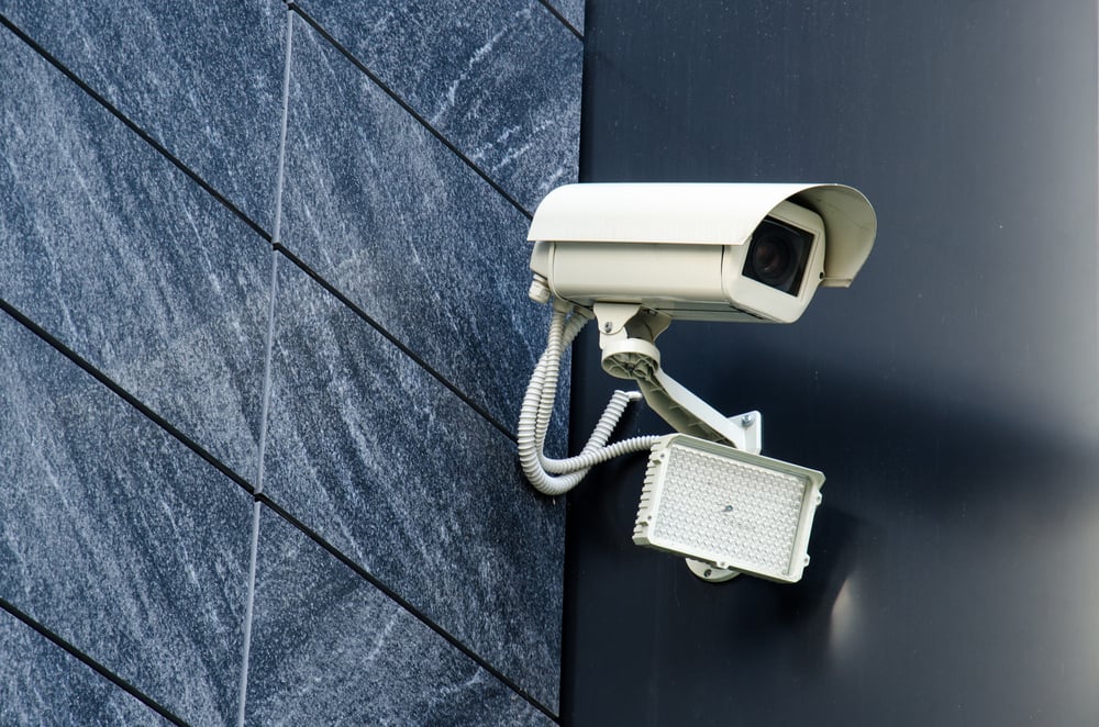 security camera Eagle Eye Networks